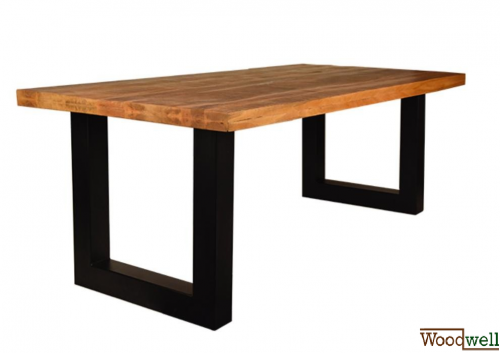 Dining table made of sturdy mango wood and metal frame