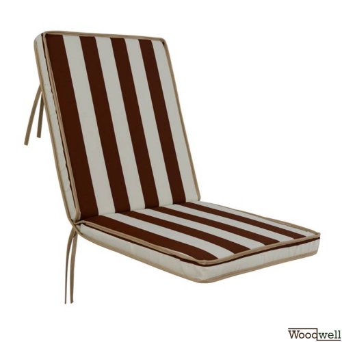 Fabric cushion with a 5 cm thick foam filling Fabric cushion with a 5 cm thick foam filling