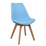 VEGAS retro chair in light blue and wooden legs in natural color (4 pieces)