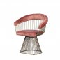 Preview: Sessel "Retro" aus rose Samt und goldenem Metallgetsell