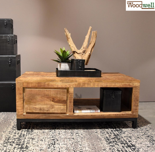 Moderner couchtisch aus stabilem mangoholz