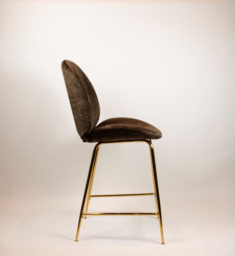 Barhocker "Judi High" aus braunem Samt und Metallgestell