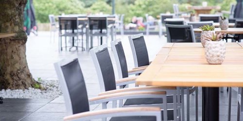 Outdoor Sessel "Cenon" aus Aluminium in silber 53x85x43x57cm stapelbar