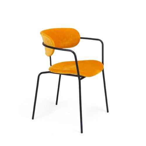 Sessel "Olivia Blush" aus gelbem Samt und Beine aus schwarzem Stahlgestell