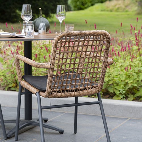 Outdoor Sessel "Atrope" aus Seilgeflecht und Aluminium in natürlichem beige