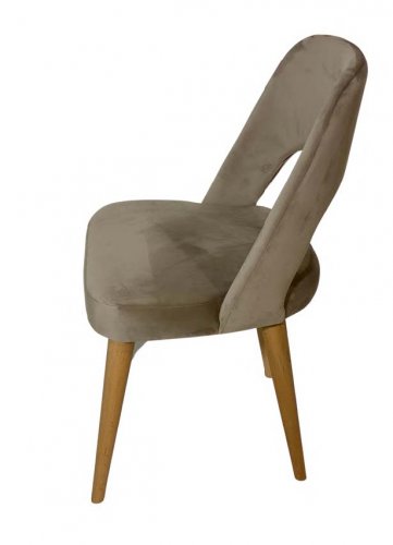 Stuhl "Uma"