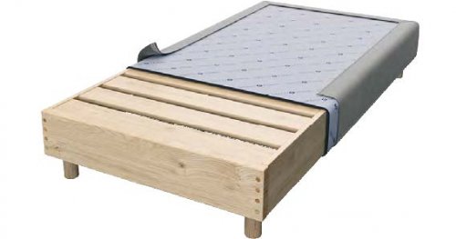 Hotel Bettuntergestell "Easy Base" 160x200 aus Holz und matten Edelstahlbeinen