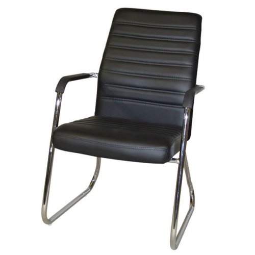 SESSEL DALEY MIT ARMEN IN SCHWARZ