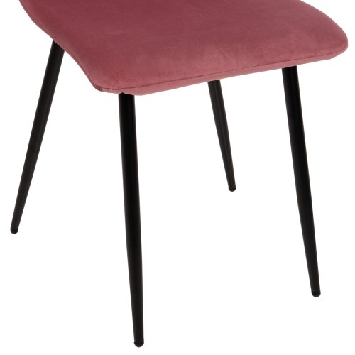 STUHL LATRELL AUS ROSE SAMT MIT SCHWARZEN METALLBEINEN 43x54x88cm