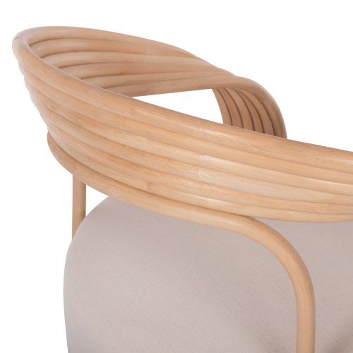 SESSEL HERZOGIN RATTAN MIT GROSSEM KISSEN 81x59x70 cm