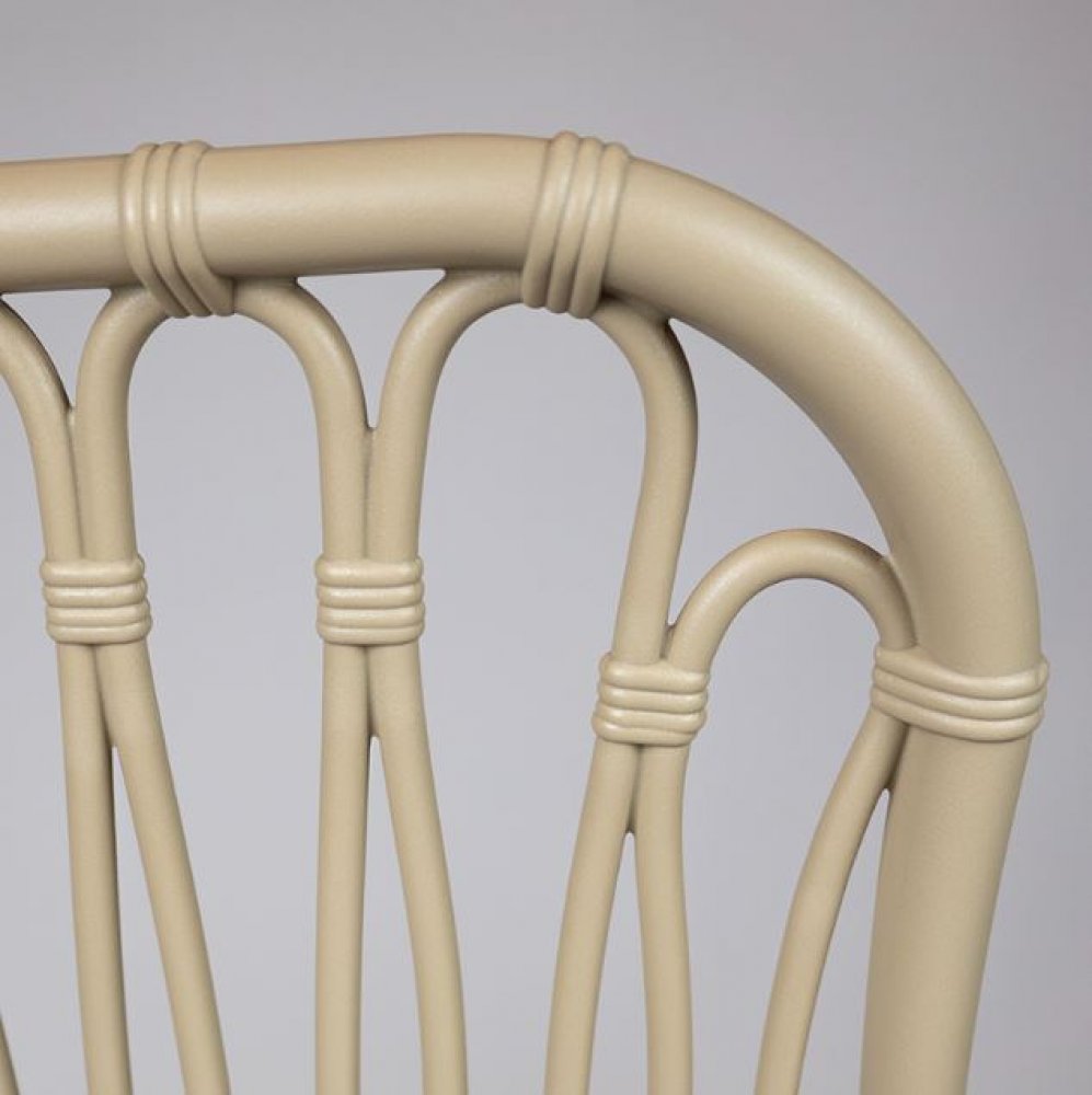 "Lola" armchair from Polypropylene in beige