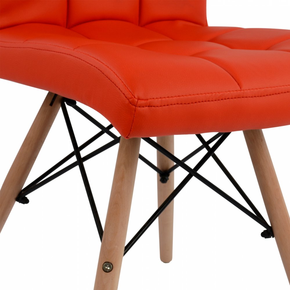 Design Stuhl ROSA mit Massivholz Beinen und Kunstleder, in Rot