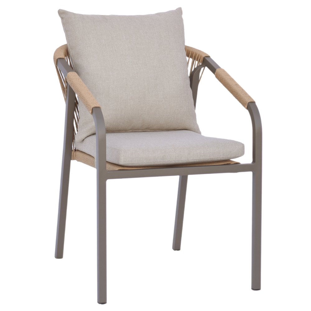 Armchair in champagne color with aluminum rattan and beige cushions