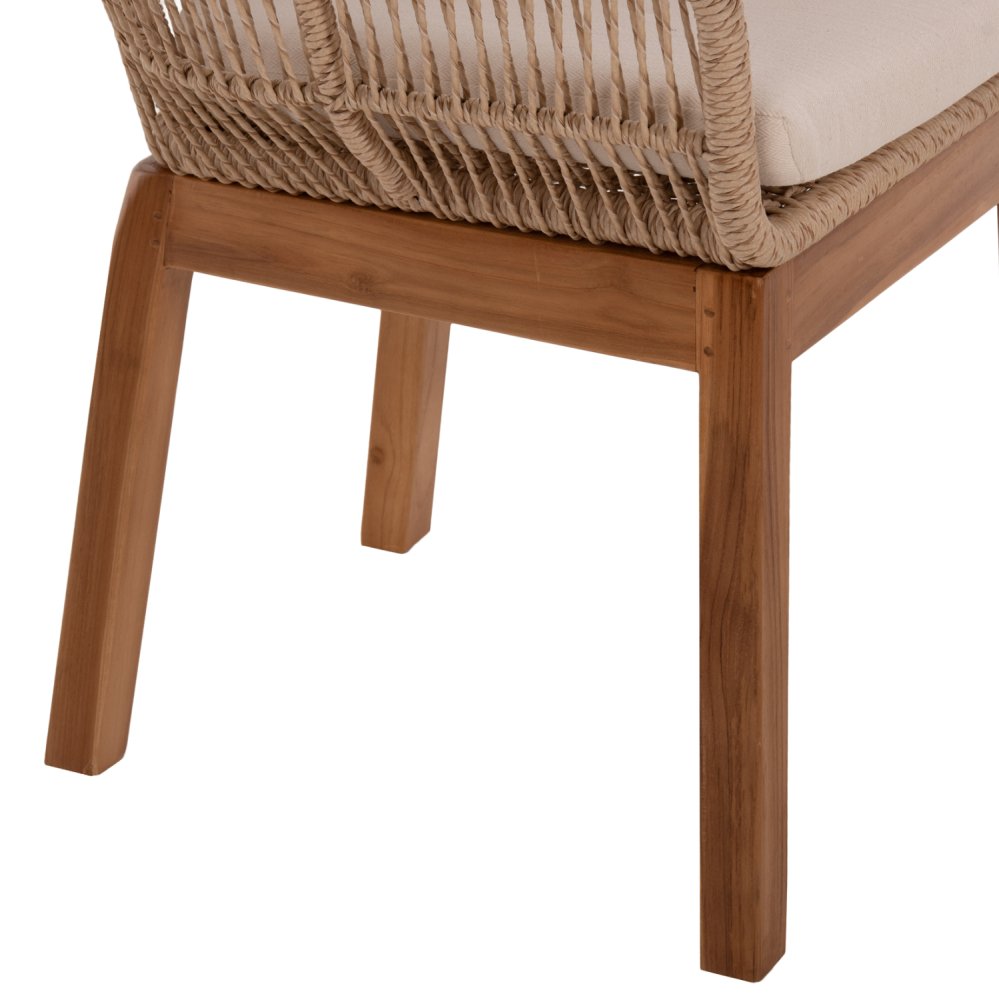 SESSEL AMORA aus recyceltem Teakholz, Gestell aus Aluminium und Polyrattan, 64 x 60 x 87 cm